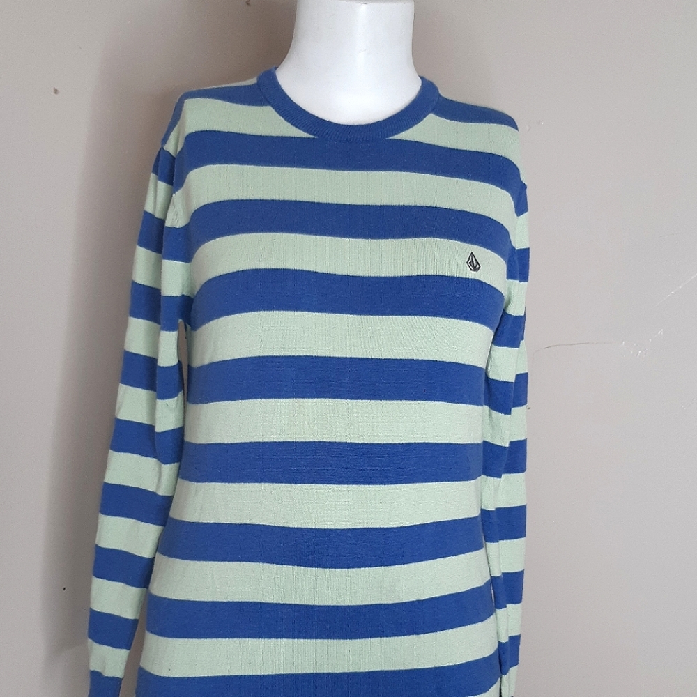 Volcom Sweater - Picture 2 of 13